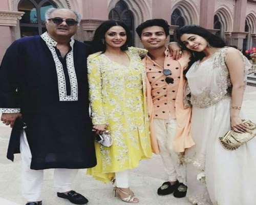 Janhvi Kapoor Family