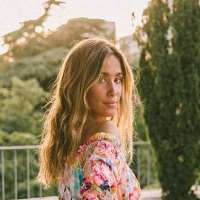 Lucia Pombo sister Maria Pombo