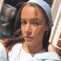 Madeleine Edwards sister Jessica Madeleine Edwards sister Jessica