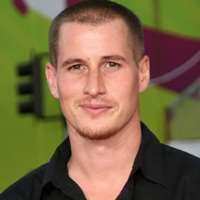 Carly Pope boyfriend Brendan Fehr