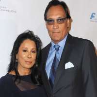 Wanda De Jesus boyfriend Jimmy Smits