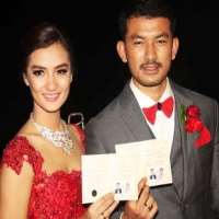Rio Dewanto wife Atiqah Hasiholan