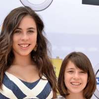 Savannah Paige Rae sister Emily Evan Rae