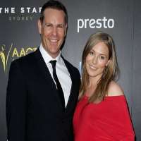Aaron Jeffery girlfriend Zoe Naylor Aaron Jeffery girlfriend Zoe Naylor