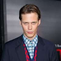 Alexander Skarsgard brother Bill Skarsgard
