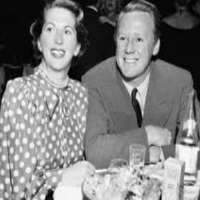 Van Johnson Birthday, Real Name, Age, Weight, Height, Family, Facts ...