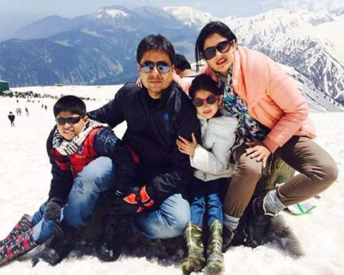 Harshaali Malhotra Family