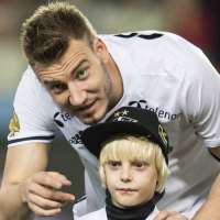 Nicklas Bendtner son Nicholas Nicklas Bendtner son Nicholas