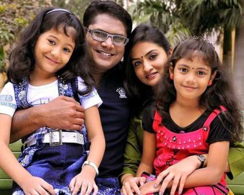 Manoj Bharathiraja Family