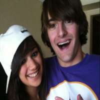 Dave Days girlfriend Kimmi Smiles Dave Days girlfriend Kimmi Smiles