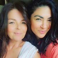 Jessica Szohr Mother Karen Roach