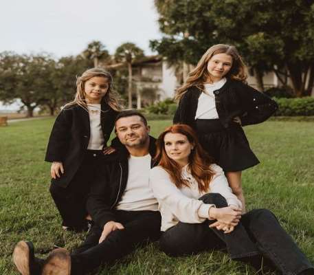 JoAnna Garcia Swisher Family