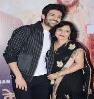 Kartik Aaryan Mother Pragati Tiwari Kartik Aaryan Mother Pragati Tiwari