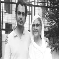 Nawazuddin Siddiqui Mother Mehroonisa Nawazuddin Siddiqui Mother Mehroonisa