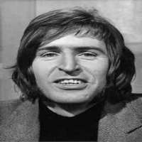 Paul McCartney brother Mike McGear Paul McCartney brother Mike McGear