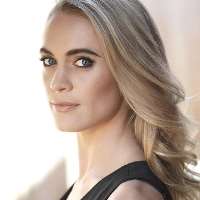 Colin Woodell sister Keelin Woodell Colin Woodell sister Keelin Woodell