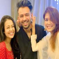 Tony Kakkar sister Sonu Kakkar