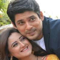 Rashami Desai boyfriend Siddharth Shukla (Rumor) Rashami Desai boyfriend Siddharth Shukla (Rumor)