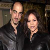 Rosie Perez husband Seth Zvi Rosenfeld Rosie Perez husband Seth Zvi Rosenfeld