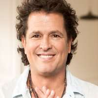 Margarita Rosa de Francisco husband Carlos Vives