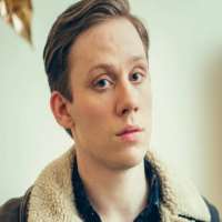 Finn Cole brother Joe Cole (Actor)