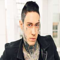 Miley Cyrus brother Trace Cyrus