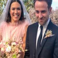 Taylor Goldsmith wife Mandy Moore