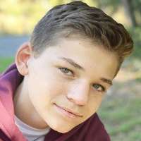 Kayla Davis brother Tyler Davis Kayla Davis brother Tyler Davis