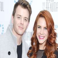 Courtney Hope boyfriend Chad Duell Courtney Hope boyfriend Chad Duell