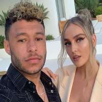 Alex Oxlade-Chamberlain girlfriend Perrie Edwards