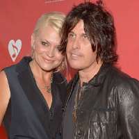 Dean Deleo wife Jenn DeLeo