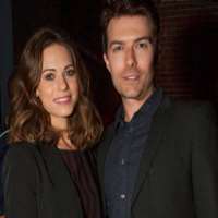 Noah Bean wife Lyndsy Fonseca Noah Bean wife Lyndsy Fonseca