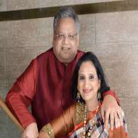 Rakesh Jhunjhunwala Birthday, Real Name, Age, Weight ...