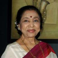 Lata Mangeshkar sister Asha Bhosle