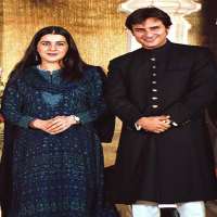 Saif Ali Khan girlfriend Amrita Singh
