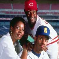 Ken Griffey Jr. Birthday, Real Name, Age, Weight, Height, Family, Facts ...