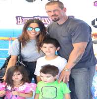 Sarah Shahi son William Wolf Howey Sarah Shahi son William Wolf Howey