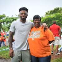 Jarvis Landry Mother Dietra Landry Jarvis Landry Mother Dietra Landry