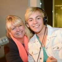 Ross Lynch Mother Stormie Lynch