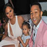 John Legend Birthday, Real Name, Age, Weight, Height, Family, Facts