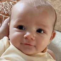 Tara Henderson child Grayson Tara Henderson child Grayson