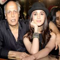 Alia Bhatt Father Mahesh Bhatt Alia Bhatt Father Mahesh Bhatt