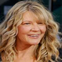 Eric Lively Mother Elaine Lively Eric Lively Mother Elaine Lively