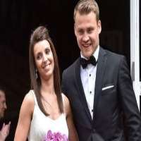 Simon Mignolet wife Jasmien Claes