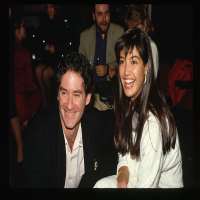 Phoebe Cates Birthday, Real Name, Age, Weight, Height, Family, Facts ...