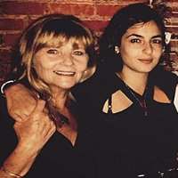 Alanna Masterson Mother Carol Masterson Alanna Masterson Mother Carol Masterson