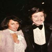 Pam Grier boyfriend Freddie Prinze Pam Grier boyfriend Freddie Prinze
