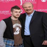 Dr. Phil Birthday, Real Name, Age, Weight, Height, Family, Facts ...