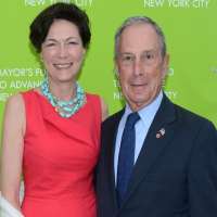 Michael Bloomberg Birthday, Real Name, Age, Weight, Height, Family ...