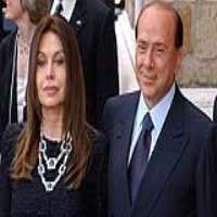 Silvio Berlusconi wife VeronVeronica Larioica Lario